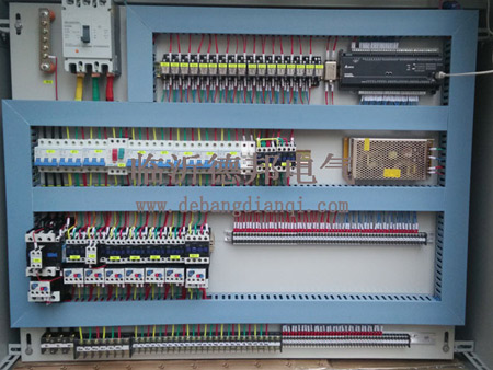 强电柜310